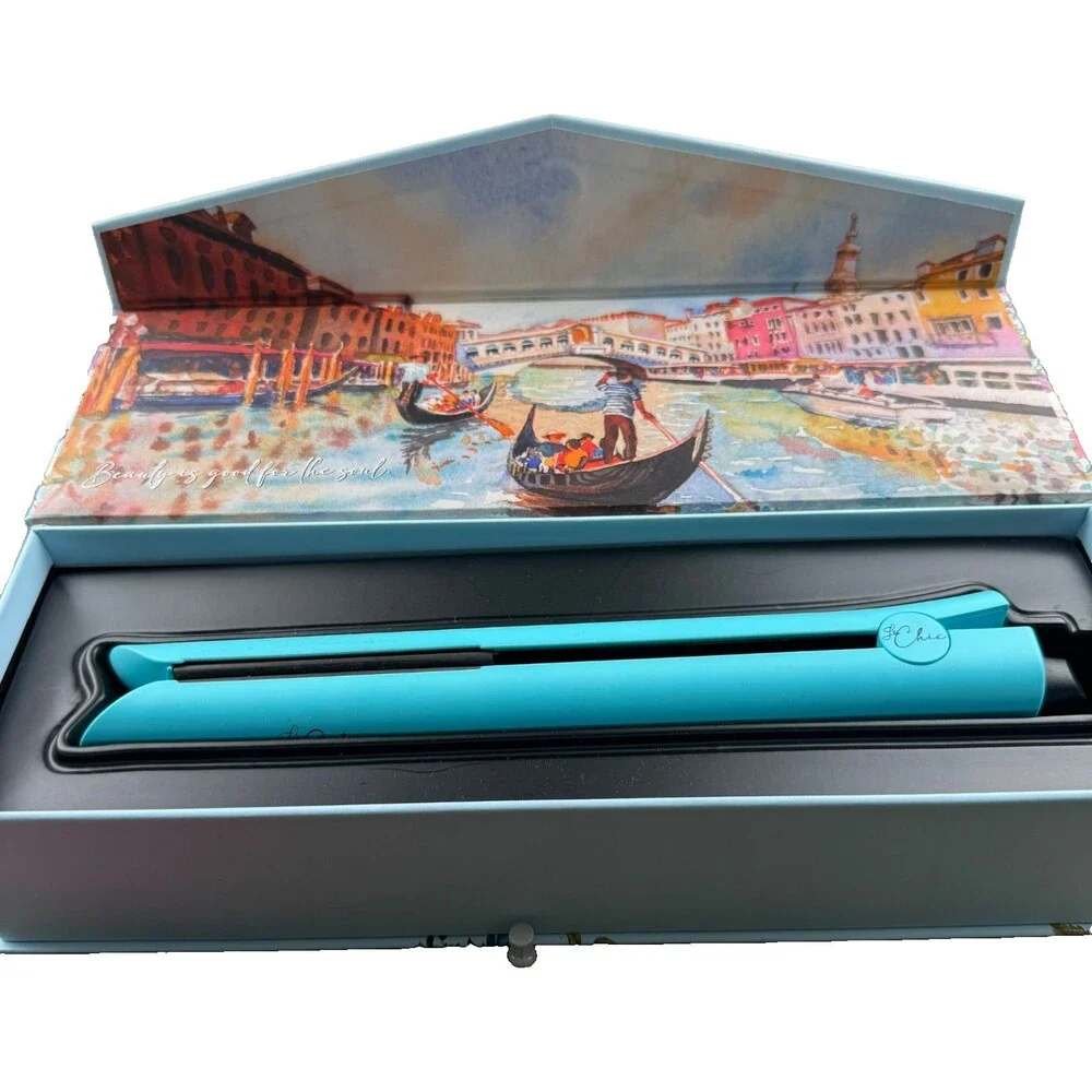 Le Chic IONIK Ceramic Flat Iron Dual Voltage Floating Plates Blue